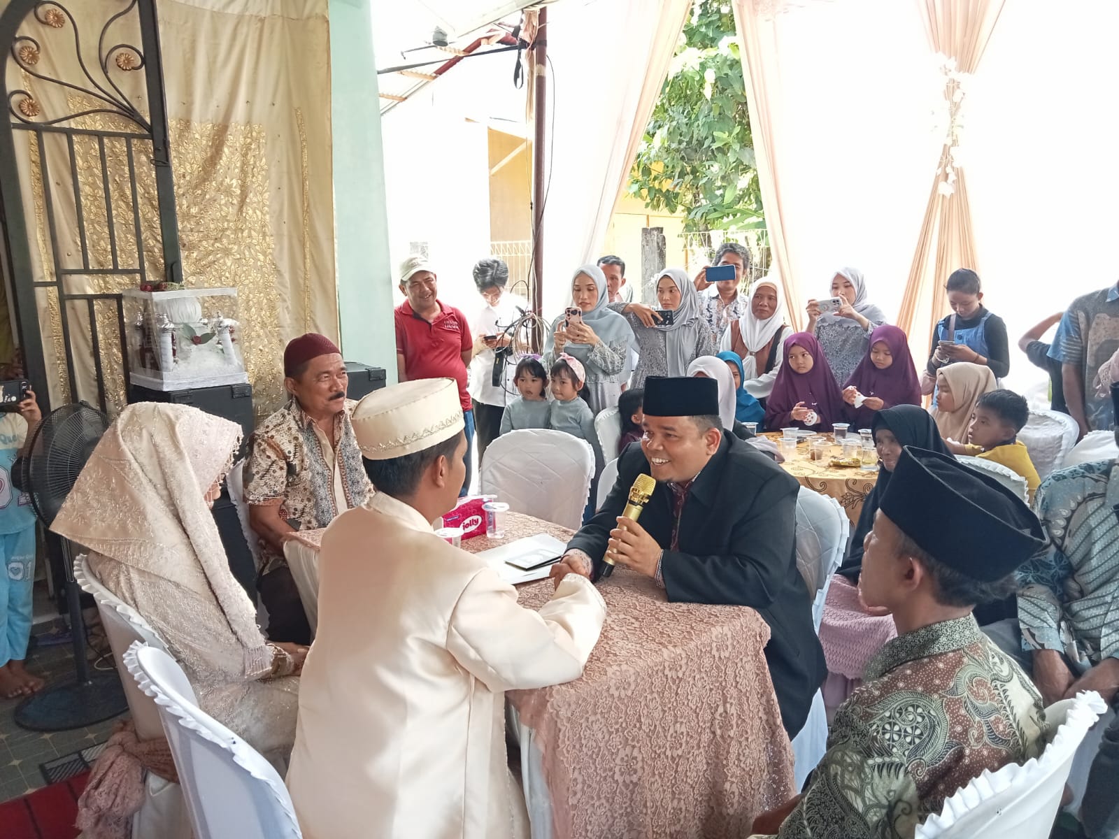 How to Make Friends as a Grown-Up