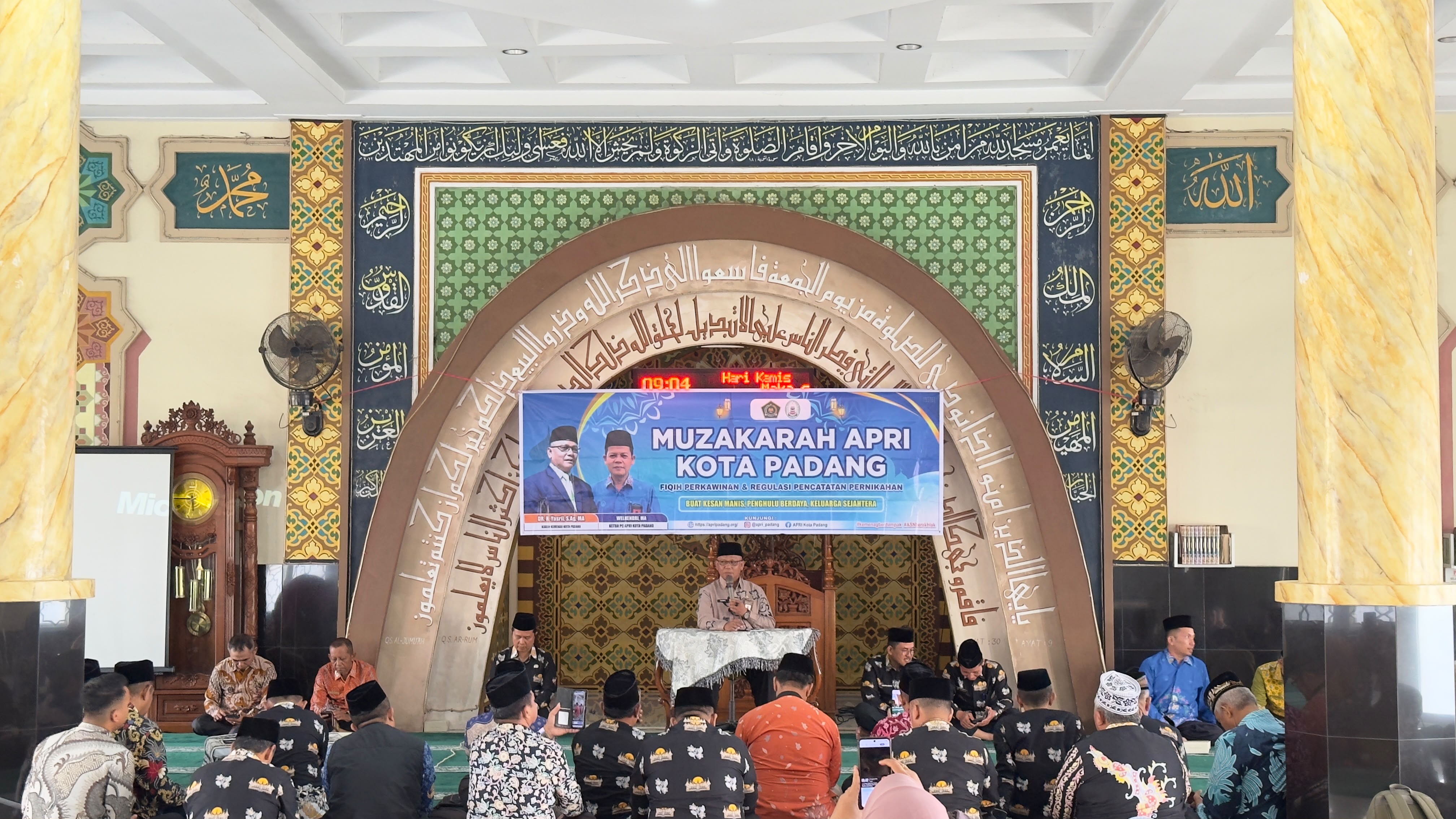 Dr. H. Yasril, S.Ag., MA: Optimalkan Masjid sebagai Layanan Konsultasi Keagamaan